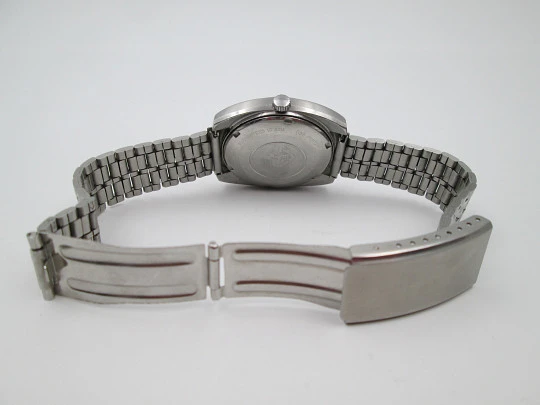 Luxor Tiros. Stainless steel. Automatic. Date & day. Bracelet. Swiss. 1970's