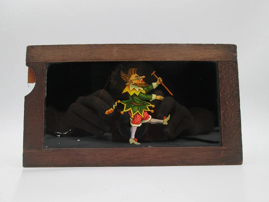 Magic lantern mechanical slide. Single slipping minstrel slide. Wood frame. Europe. 1890's