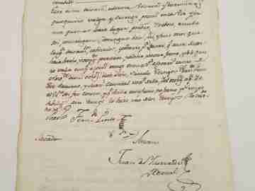 Manuscript 1818. Tomás Subiñas testament. Two tax seals