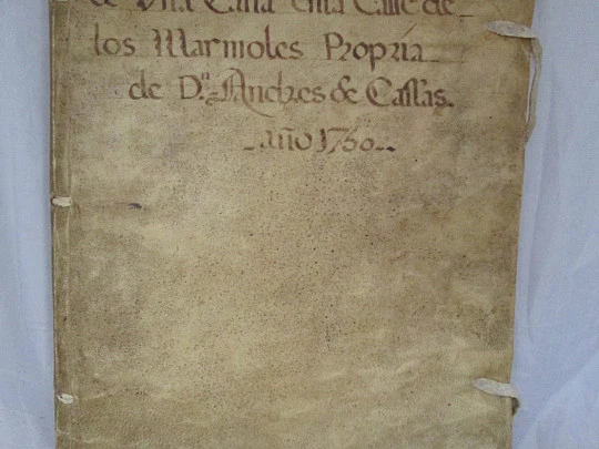 Manuscript. 1750. Judicial sale house. Málaga. Parchment covers