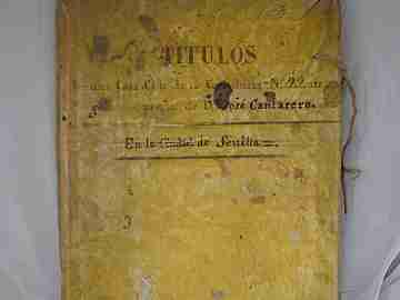 Manuscript. Housing titles. Sevilla. Parchment covers. 1725-1848