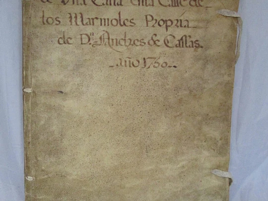 Manuscrito. Venta judicial casa. 1750. Málaga. Tapas pergamino