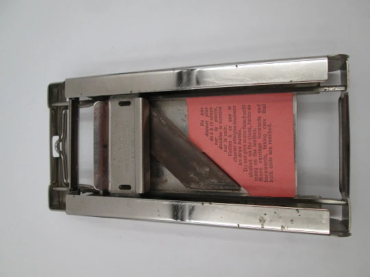 Máquina para afilar cuchillas de afeitar. Años 50. Allegro. Suiza
