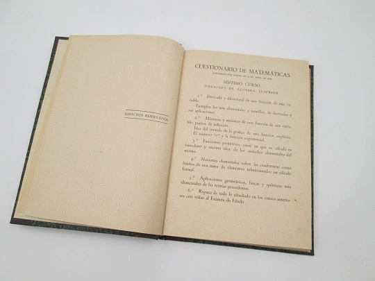 Matemáticas. Benigno Baratech y José Estevan. Editorial El Noticiero. 1944