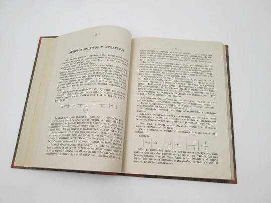 Mathematics: arithmetic, algebra and geometry. Benigno Baratech. Hardcover. 1941