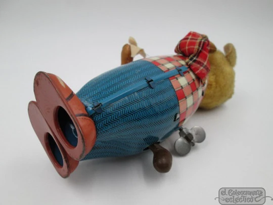 Mechanical bear. Wind-up. Japan. 1950's. Lithographed tinplate, resin & plush