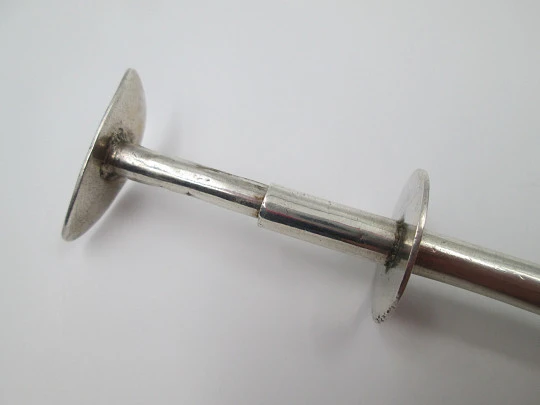 Mechanical fork / clamp for serving bread. 925 sterling silver. 1950's. Spain