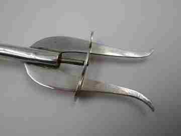 Mechanical fork / clamp for serving bread. 925 sterling silver. 1950's. Spain