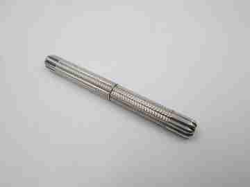 Mechanical propelling twist pencil. Silver. Guilloche & ribbed design. 1900's