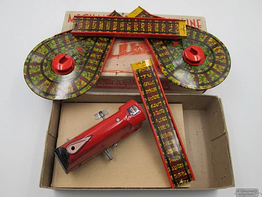 Mechanical Streamline tinplate train. Mettoy. 1940's. Great Britain. Box