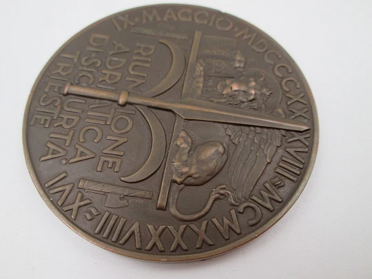Medalla bronce centenario de la Reunión Adriática de Seguridad (Trieste). 1938