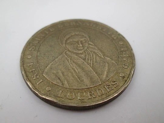 Medalla bronce. Bernadette Soubirous e Inmaculada Concepción. Recuerdo Lourdes