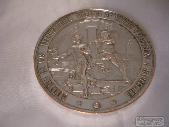 Medalla bronce. Ferrocarril de Villanueva a Barcelona. 1881