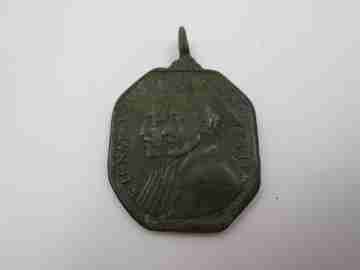 Medalla bronce. San Ignacio de Loyola y San Miguel Arcángel. Siglo XVIII. España