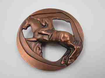 Medalla cobre FNMT Jinete con caballo. Alto relieve, Trabajo calado. Años 80