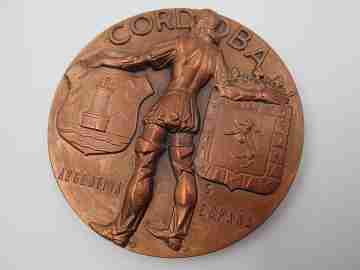 Medalla FNMT 'Córdoba Argentina España'. Relieve. Fernando Jesús López, 1968