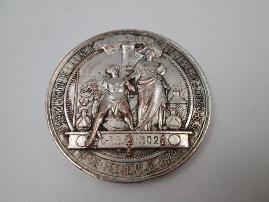 Medalla Inauguración ferrocarril Madrid Ciudad Real. Cobre plateado. Esteban Lozano. 1879