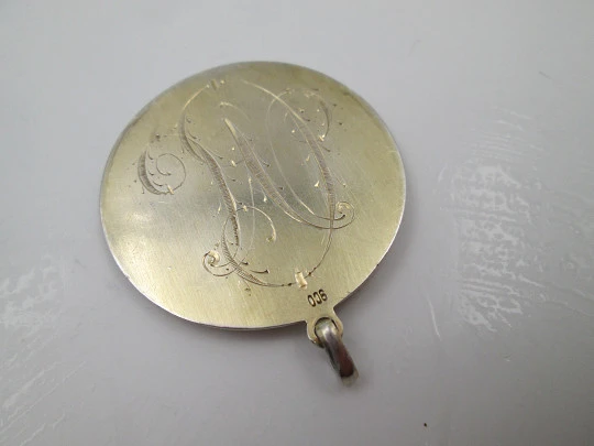 Medalla Inmaculada Concepción con querubines. Plata de ley vermeil. 1930