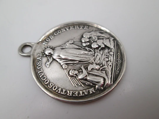Medalla Inmaculada Concepción. Plata de ley. Alto relieve. Cruz y anagrama María. 1940