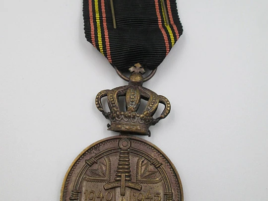Medalla Prisioneros 2ª Guerra Mundial. Bronce. Bélgica. Banda