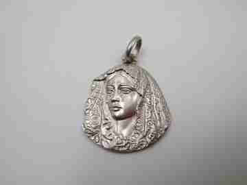 Medalla Virgen de la Macarena. Plata de ley 925. Argolla. España. 1980