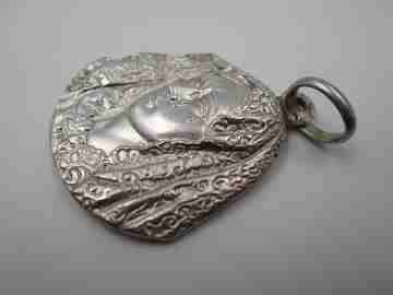 Medalla Virgen de la Macarena. Plata de ley 925. Argolla. España. 1980