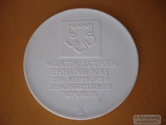 Meissen porcelain medal. Tribute to Martin Luther. Circa 1983