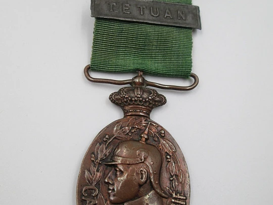 Melilla medal / Rif campaign. Bronze, 1909. Battle pin. Alfonso XIII