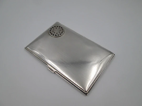 Men's rectangular cigarette case. Sterling silver and Sun's stone motif. Mexico. 1980's