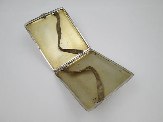 Men's rectangular cigarette case. Sterling silver. Guilloché and acanthus leaves. 1940's