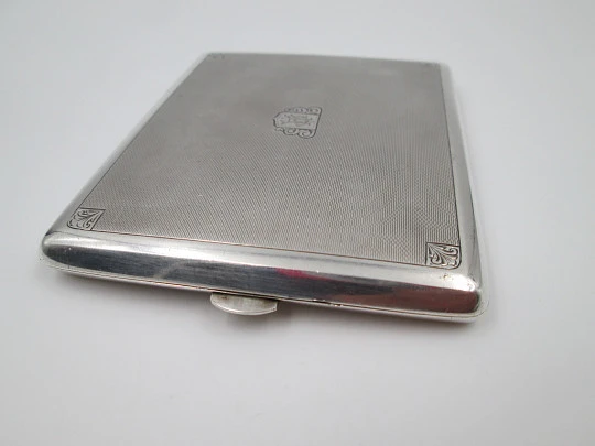 Men's rectangular cigarette case. Sterling silver. Guilloché and acanthus leaves. 1940's