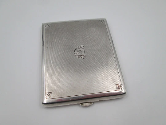 Men's rectangular cigarette case. Sterling silver. Guilloché and acanthus leaves. 1940's