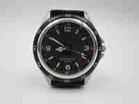 Men's sport watch. Metal and steel. Black bezel. Quartz. Japan. 2000's