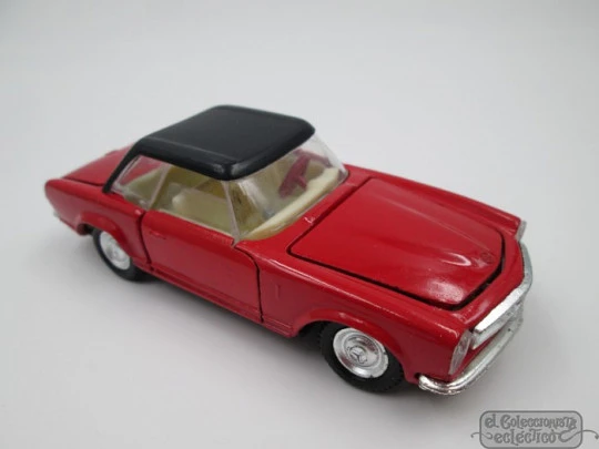 Mercedes 230 SL Sport. Joal. Caja. Coche en miniatura. Años 70