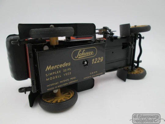 Mercedes Simplex Schuco 1229. Tinplate & plastic. 1960's. Clockwork car
