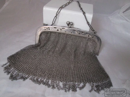 Mesh 800 silver bag. Openwork clutch frame. Chain. 1900