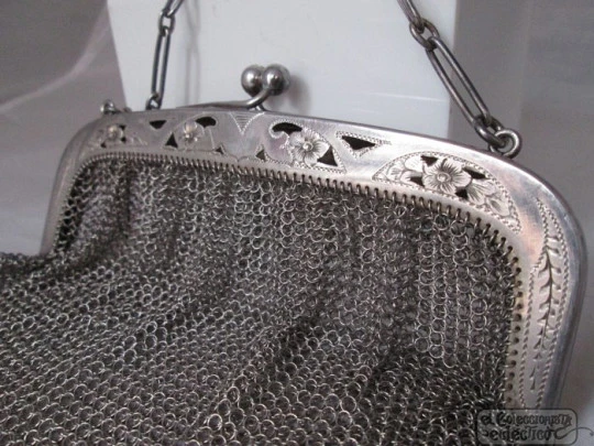 Mesh 800 silver bag. Openwork clutch frame. Chain. 1900