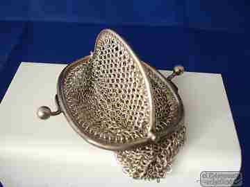 Mesh 800 silver purse. Curve frame. 1920. Double. Balls