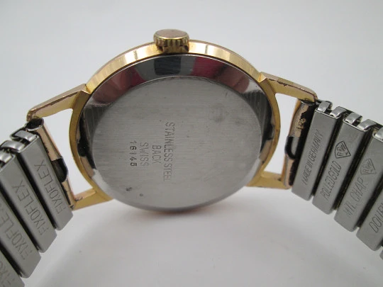 Micro. Stainless steel & 10 microns gold plated. Manual wind. Sub second. 1950's