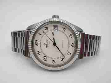 Milus. Stainless steel. Automatic. Calendar. Bracelet. Fluted bezel. 1970's