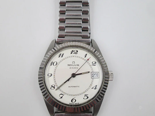 Milus. Stainless steel. Automatic. Calendar. Bracelet. Fluted bezel. 1970's