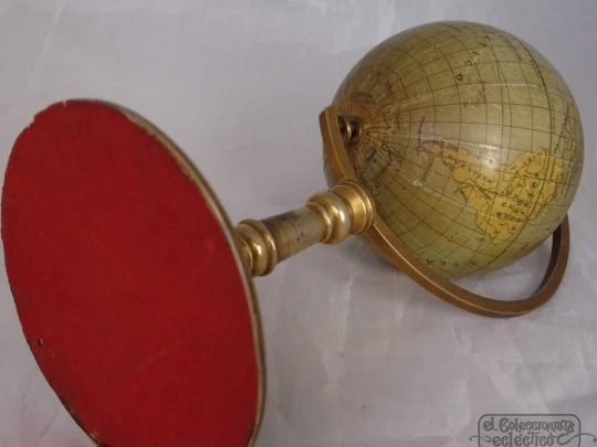 Miniature globe. Pla Dalmau. Wood & paper. 1930's. Metal stand