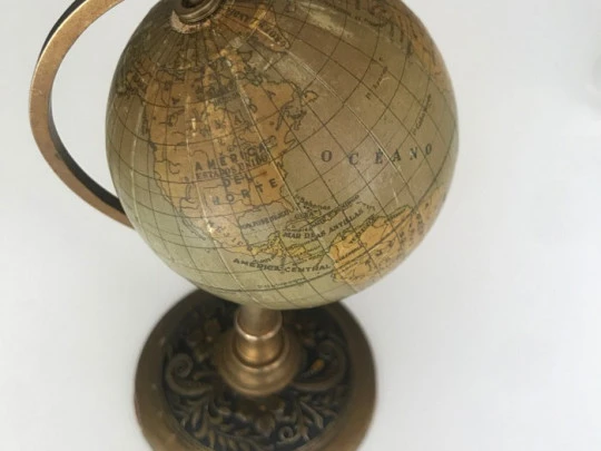 Miniature globe. Pla Dalmau. Wood & paper. 1930's. Metal stand