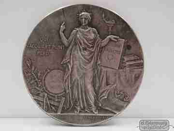 Ministry of Public Instruction medal. Sterling silver. 1900. France. Dubois