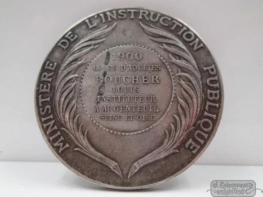 Ministry of Public Instruction medal. Sterling silver. 1900. France. Dubois