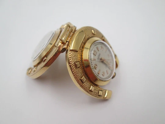 Moda keychain watch. Gold rolled metal & steel. Horseshoe. Manual wind. 1960