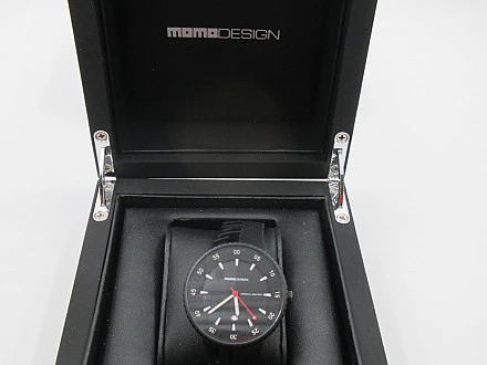 Momo Design Jet Titanium Case And Rubber Strap Quartz Italy