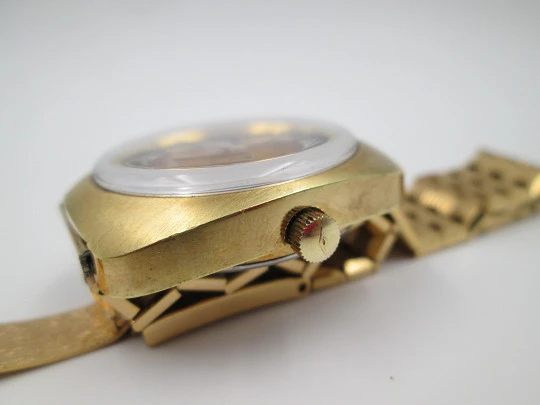 Mondia Moonlander. Gold plated & stainless steel. Automatic. 1960's. Bracelet