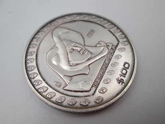 Moneda de 100 pesos Estados Unidos Mexicanos. Guerrero Águila. Onza plata pura