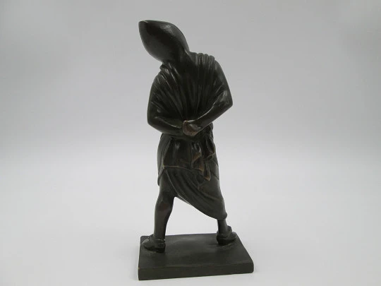 Monk sculpture. Lost wax bronze. 1930's. Europe